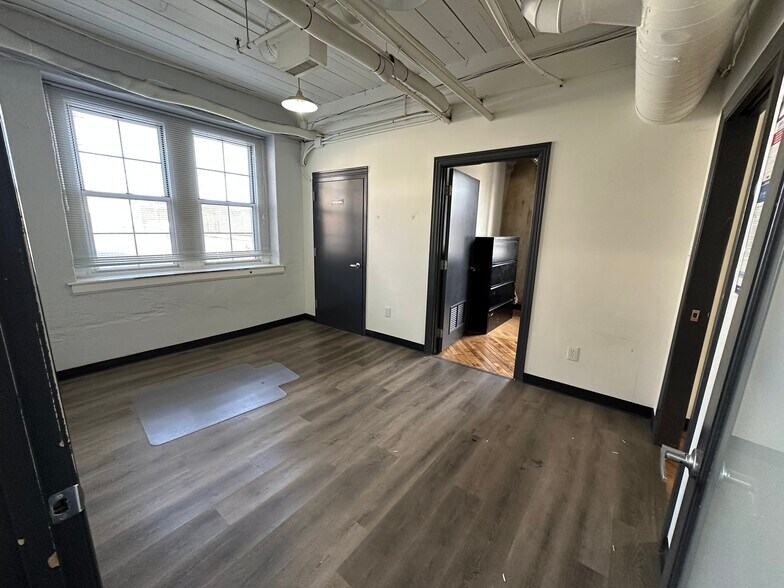 More Photos Of 710 Wheatland St, Phoenixville Office For Lease