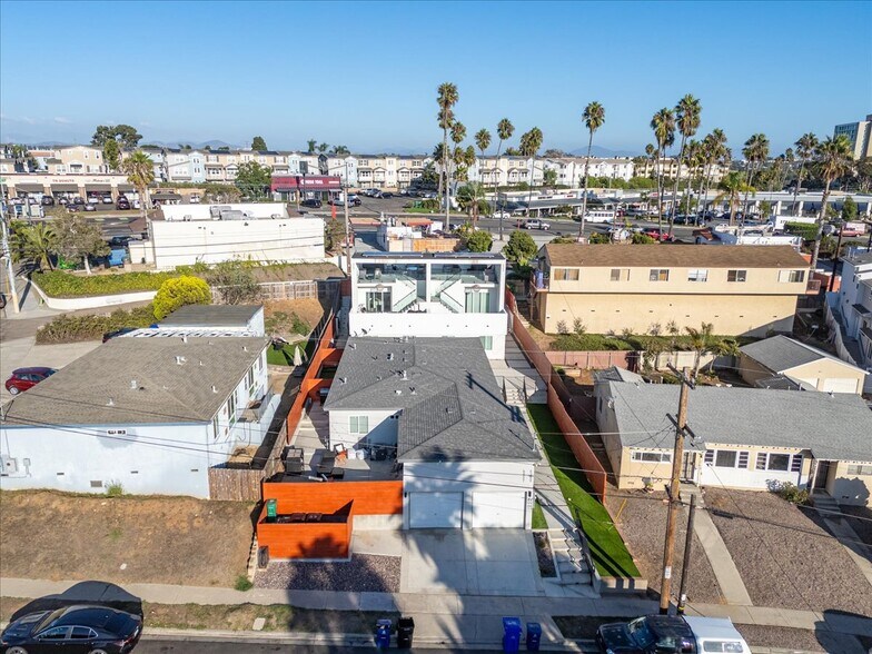 More Photos Of 4959 Jumano Ave, San Diego Apartments For Sale