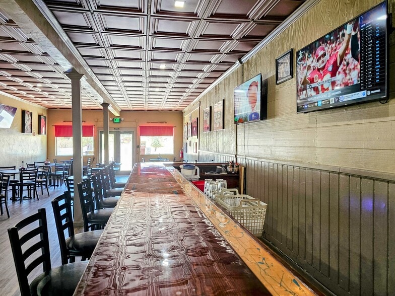 More Photos Of 97 Center Ave, Bisbee Restaurant For Sale
