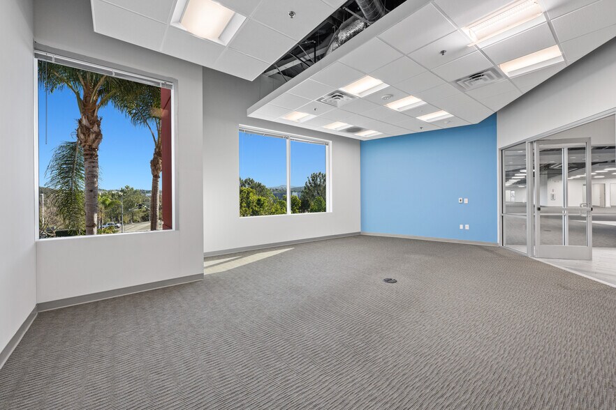 More Photos Of 3115 Melrose Dr, Carlsbad Office For Lease