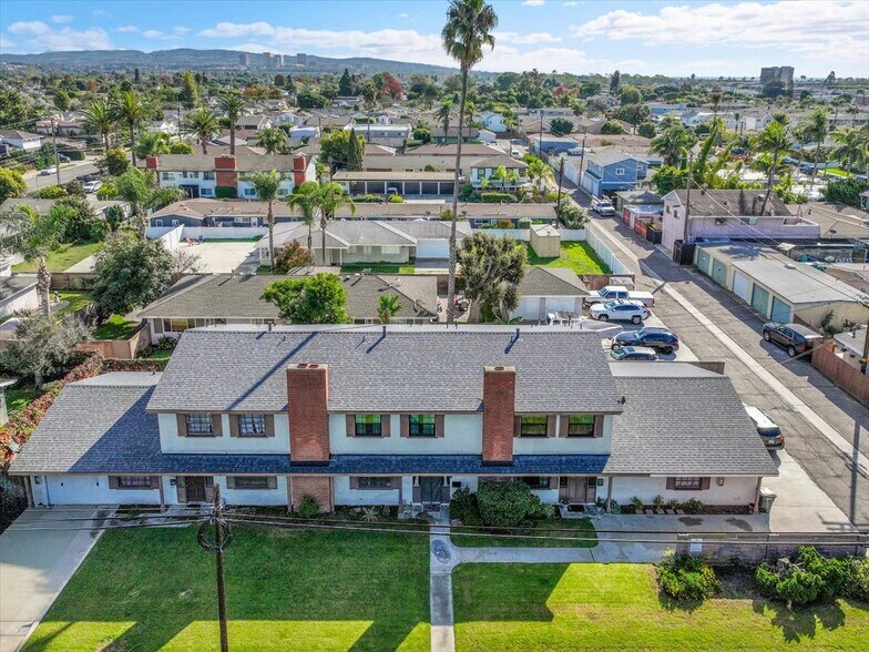 More Photos Of 1780 Santa Ana Ave, Costa Mesa Multifamily For Sale