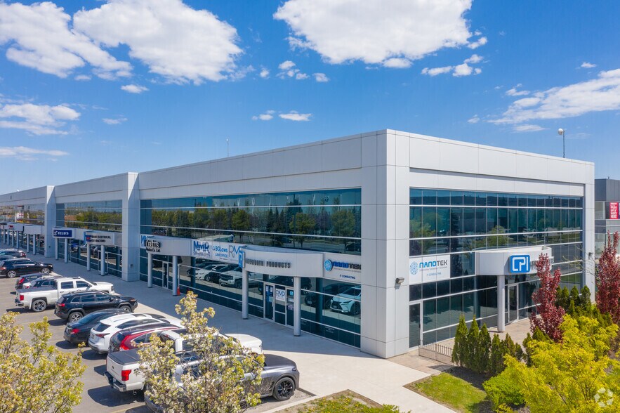 Primary Photo Of 81 Zenway Blvd, Vaughan Showroom For Lease