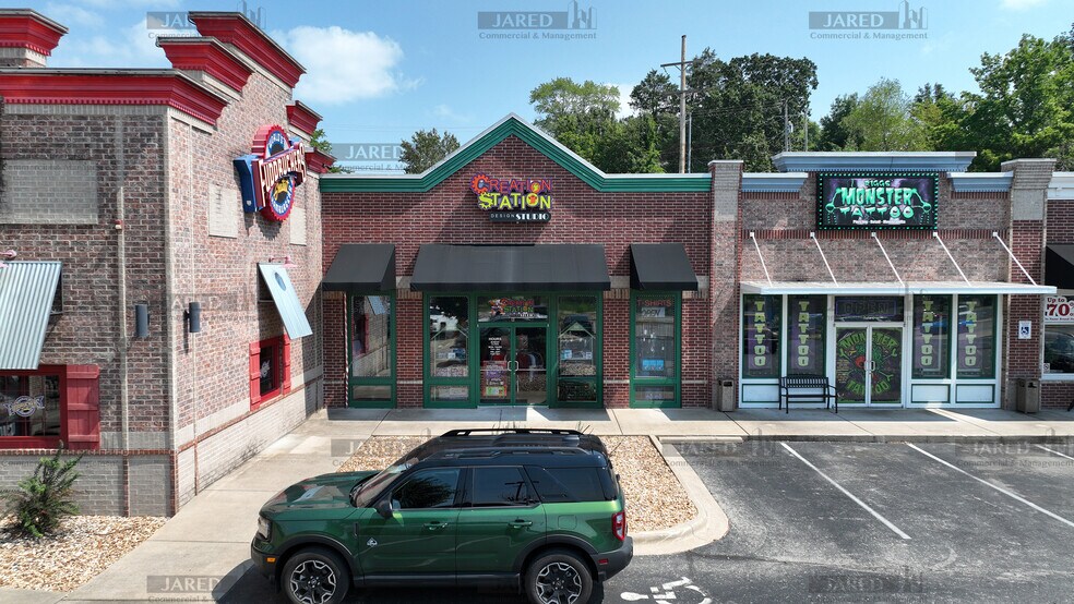 More Photos Of 1615 W Highway 76, Branson Unknown For Lease