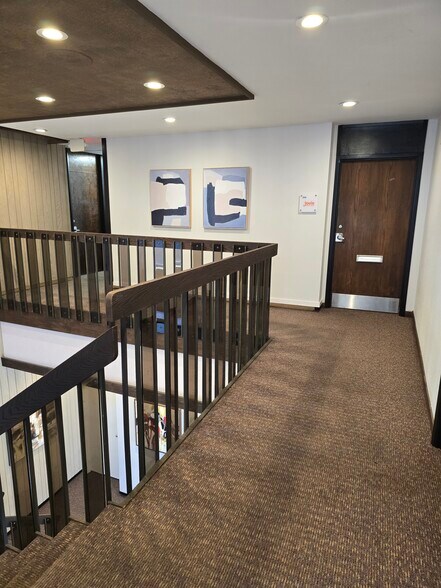 More Photos Of 1501 N Broadway, Walnut Creek Office For Lease