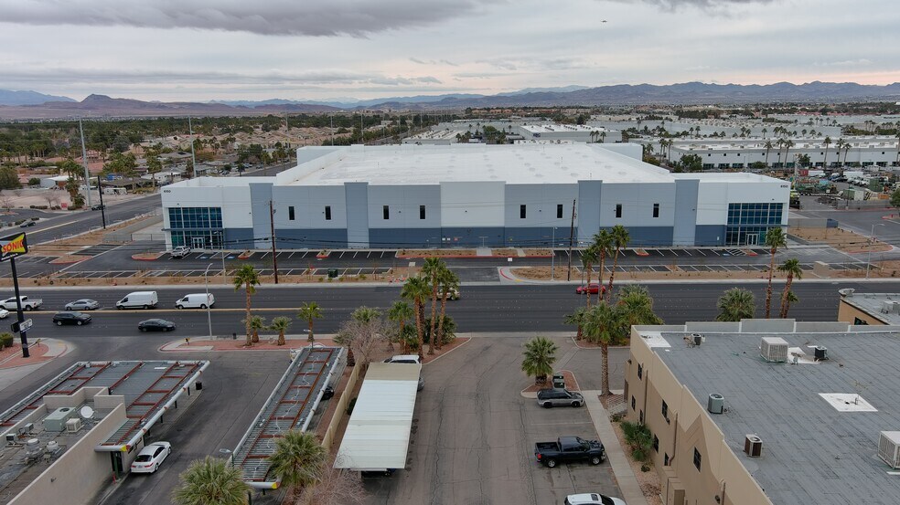 More Photos Of 6150 S Pecos Road & E. Patrick Ln, Las Vegas Distribution For Lease