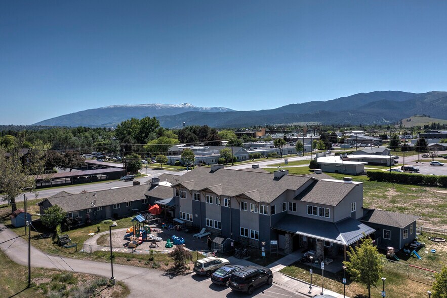 More Photos Of 2606 South Ave W, Missoula Shelter For Sale