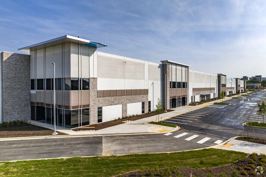 More Photos Of 750 Progress Way, Gaithersburg Unknown For Lease