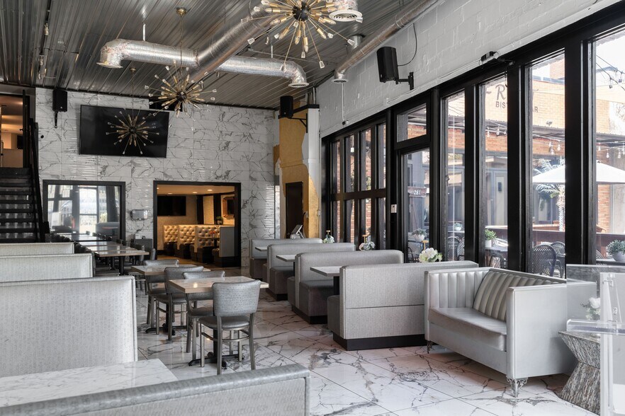 More Photos Of 281 Peters St SW, Atlanta Bar For Sale