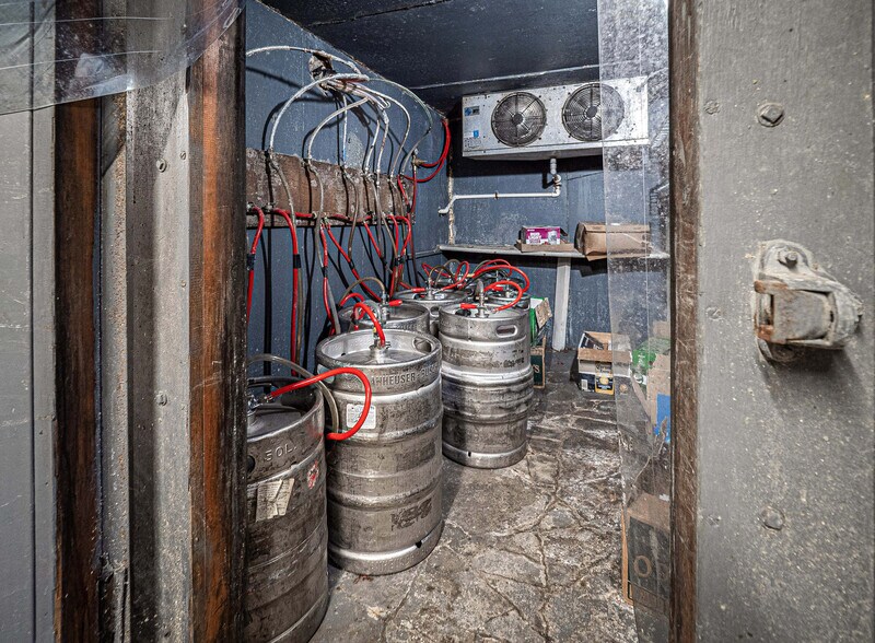 More Photos Of 923 State Route 32, Highland Mills Restaurant For Sale