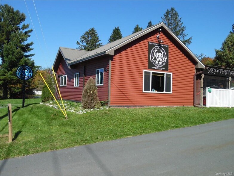 Primary Photo Of 89 Sullivan Ave, Liberty Bar For Sale