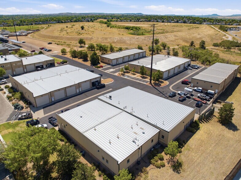 More Photos Of 9337 Commerce Center St, Highlands Ranch Showroom For Sale