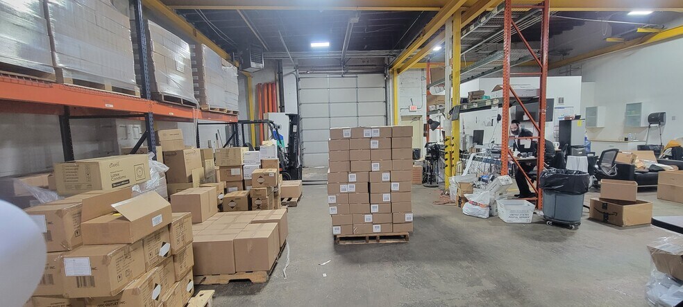 More Photos Of 17 Jackson St, Freehold Warehouse For Sale