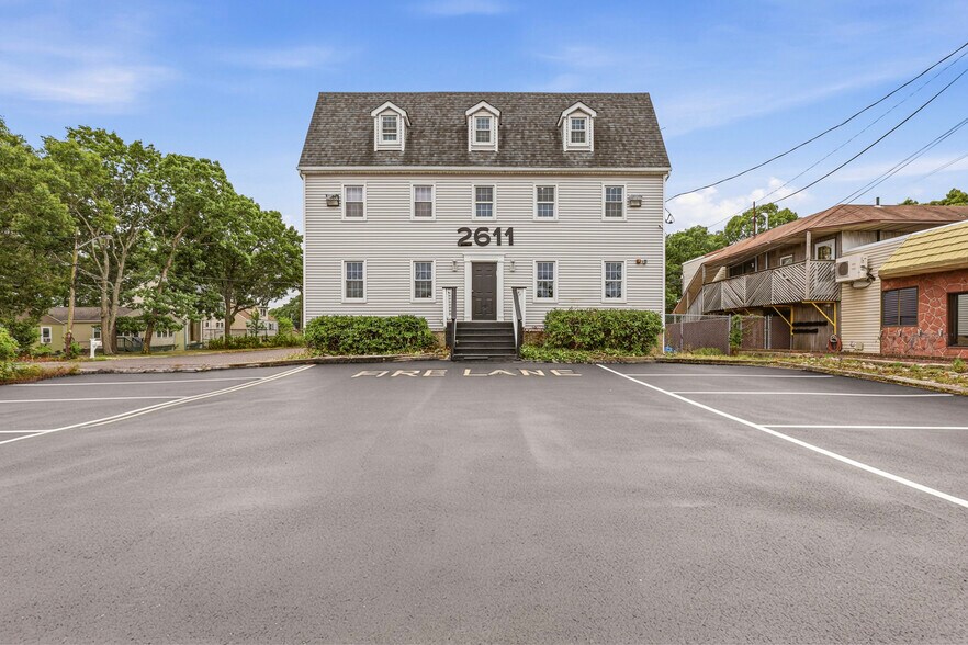 More Photos Of 2611 Route 37 E, Toms River Office For Sale