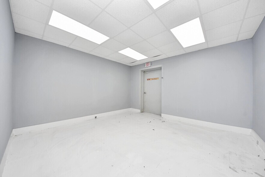 More Photos Of 1100 Jackson St, Richmond Freestanding For Sale