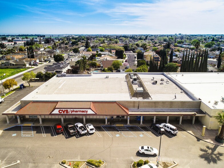 More Photos Of 3320 N Tracy Blvd, Tracy Drugstore For Sale