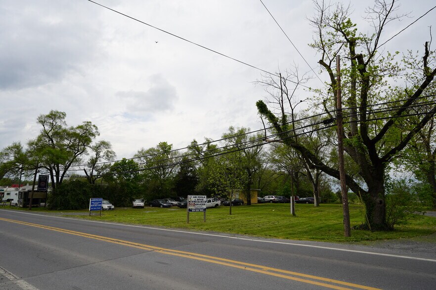 More Photos Of 167 Middleway Pike, Inwood Land For Sale