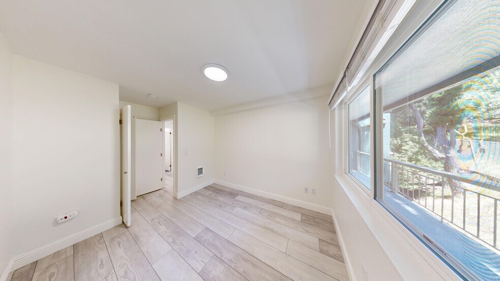 More Photos Of 1771 Highland Pl, Berkeley Apartments For Sale