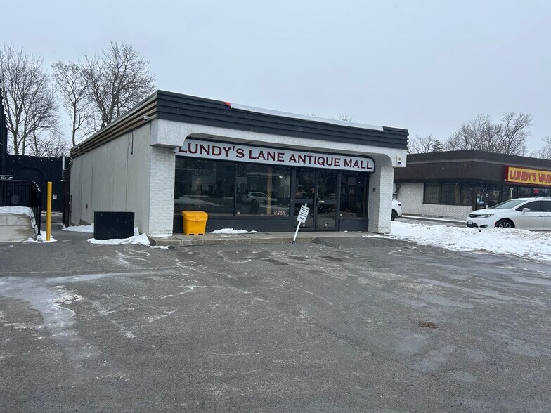Primary Photo Of 6853 Lundys Ln, Niagara Falls Freestanding For Lease