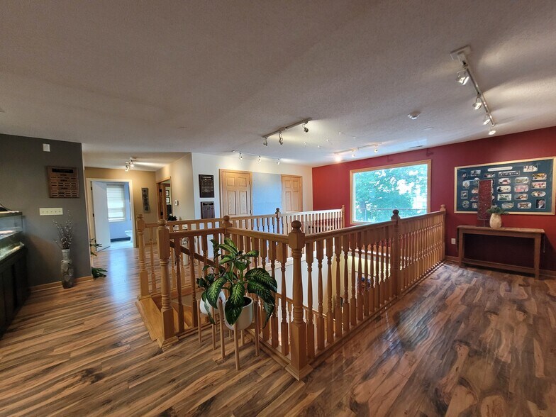 More Photos Of 300-314 W 1st St, Bloomington Office Residential For Sale