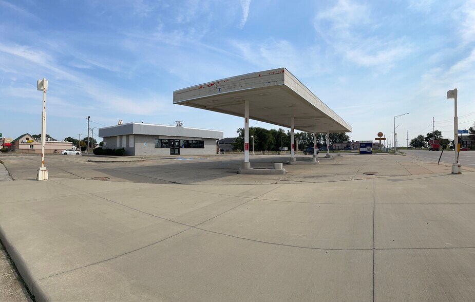 More Photos Of 301 S Murray Rd, Rantoul Land For Sale