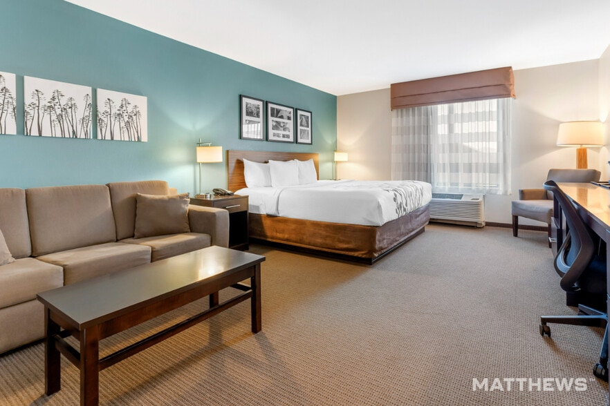 Primary Photo Of 13320 Ali Ghan Rd NE, Cumberland Hotel For Sale