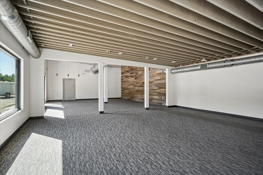 More Photos Of 2120 Ford St, Golden Storefront Retail Office For Sale