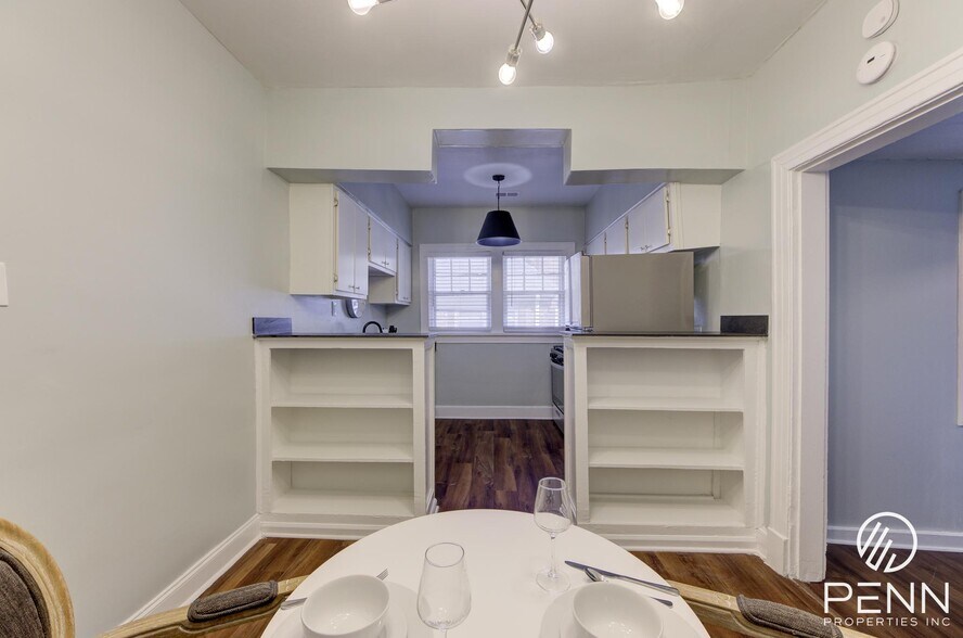 More Photos Of 2375 Forrest Ave, Memphis Apartments For Sale