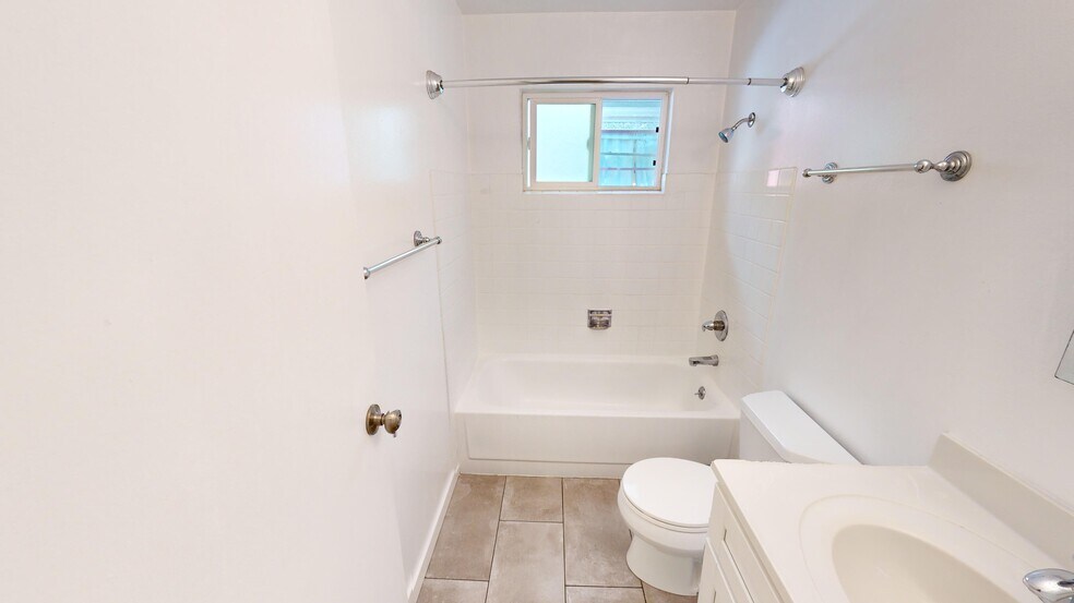 More Photos Of 550 Fairmount Ave, Oakland Apartments For Sale