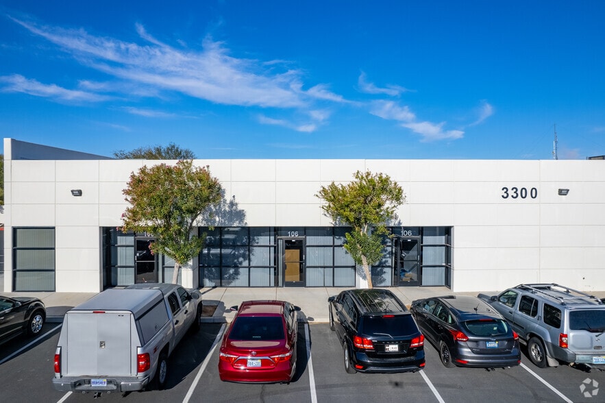 More Photos Of 3150 E Charleston Blvd, Las Vegas Unknown For Lease