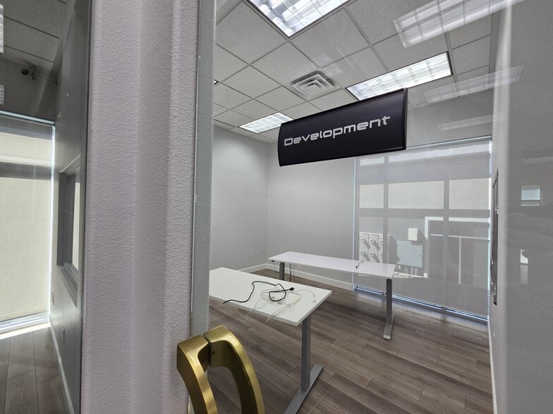 More Photos Of 2435 W Horizon Ridge Pky, Henderson Medical For Lease