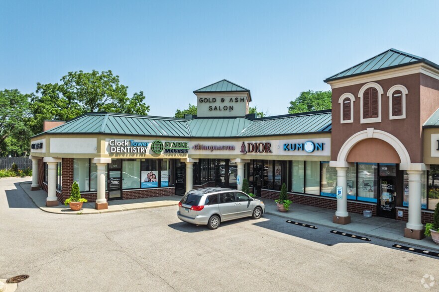 More Photos Of 90-124 W Northwest Hwy, Palatine Unknown For Lease