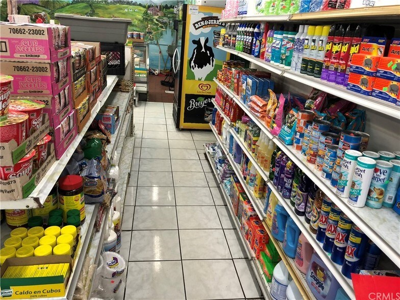 More Photos Of 17941 Grand Ave, Lake Elsinore Convenience Store For Lease