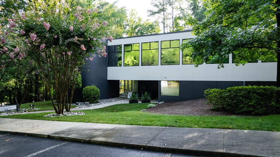 More Photos Of 2919 Colony Rd, Durham Medical For Lease