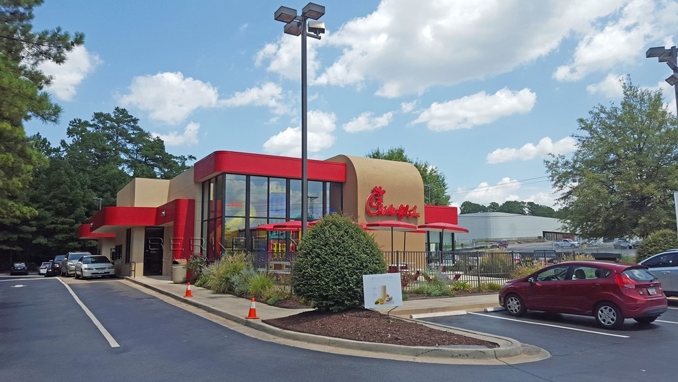 Primary Photo Of 2600 Decker Blvd, Columbia General Retail For Sale