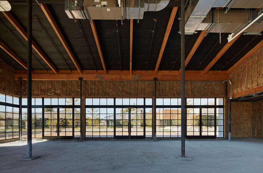 More Photos Of 23465 Civic Center Way, Malibu Unknown For Lease