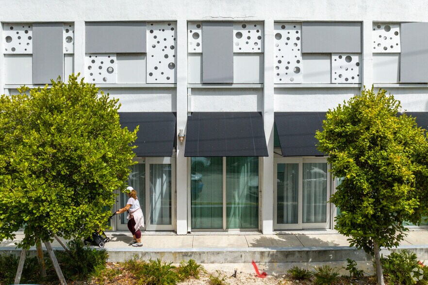 More Photos Of 1231 14th St, Miami Beach Storefront Retail Office For Lease