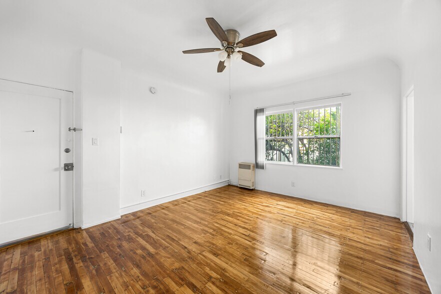 More Photos Of 2335 Miramar St, Los Angeles Apartments For Sale