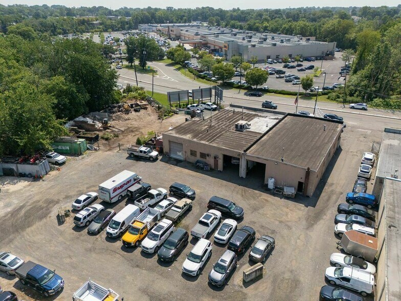 More Photos Of 2530 Springfield Ave, Vauxhall Land For Lease