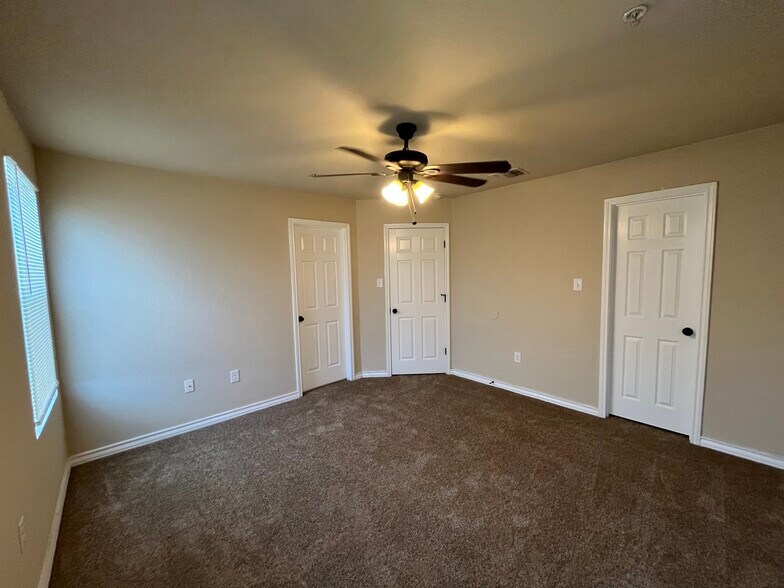 More Photos Of 6309 Attucks Ln, San Antonio Multifamily For Sale