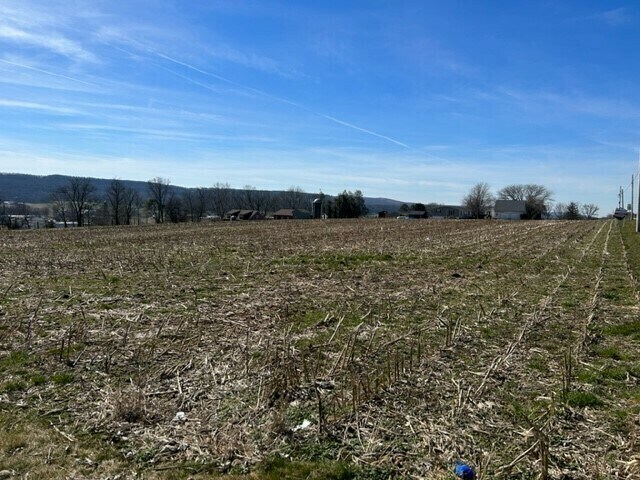 More Photos Of 2822 Main St, Morgantown Storefront Retail Office For Sale