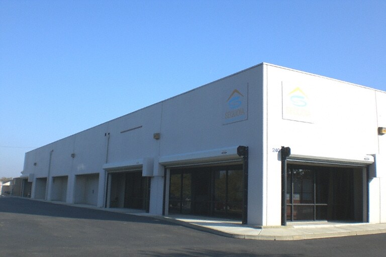 Primary Photo Of 2401 Q St, Rio Linda Warehouse For Lease