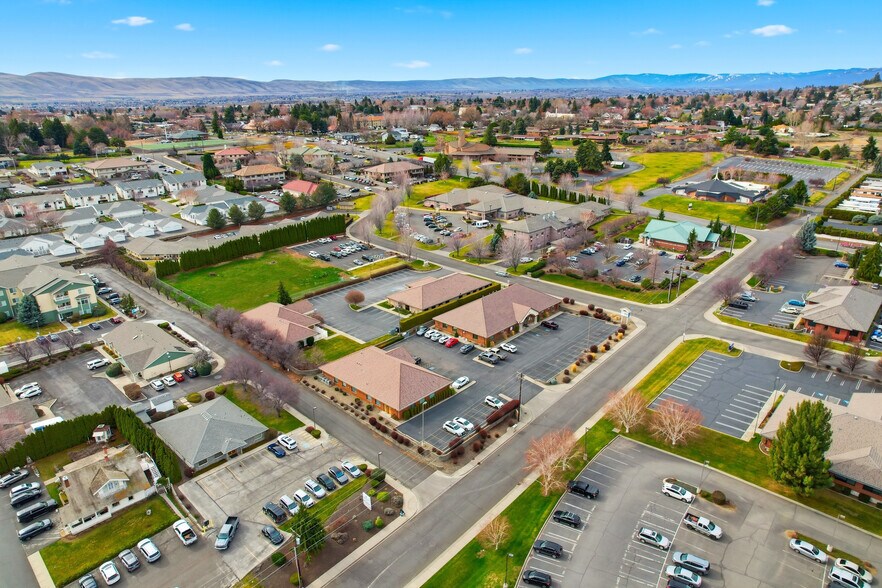 More Photos Of 3804 Kern Way, Yakima Office For Lease