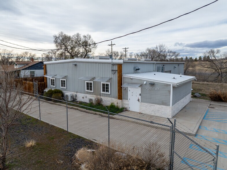 More Photos Of 3035 E 4th St, Pueblo Service For Sale