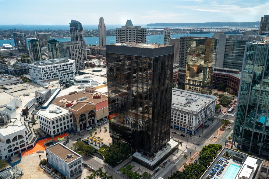 More Photos Of 225 Broadway, San Diego Office For Lease