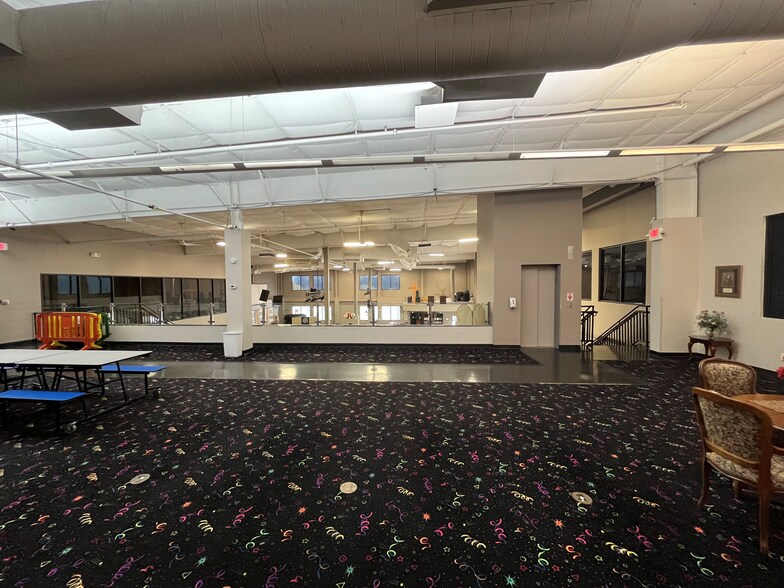 More Photos Of 2565 MacArthur Blvd, Lewisville Storefront Retail Office For Sale