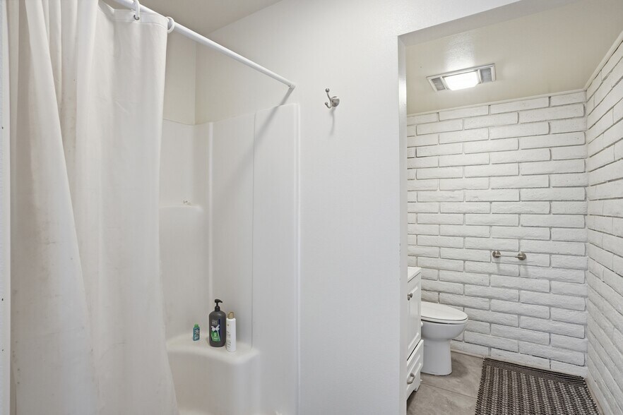More Photos Of 2141 10th St, Los Osos Drugstore For Sale