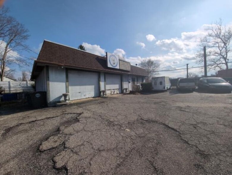 More Photos Of 3000 Wayne Ave, Dayton Freestanding For Sale