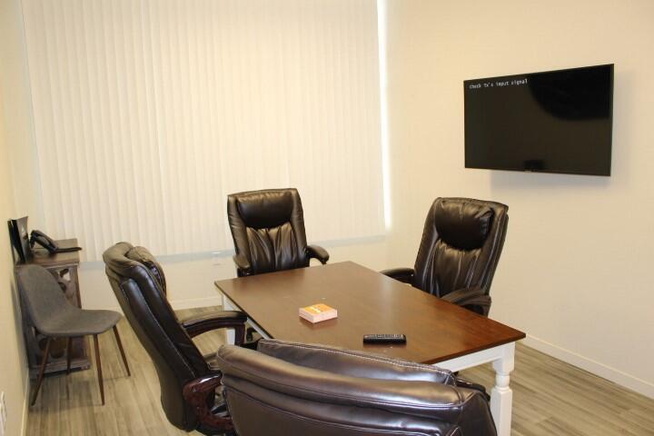 More Photos Of 711 Summer St, Eureka Storefront For Sale