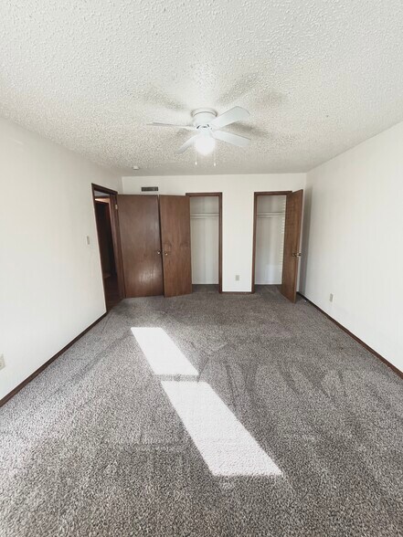 More Photos Of 312 Chalmette Dr, Norman Apartments For Sale