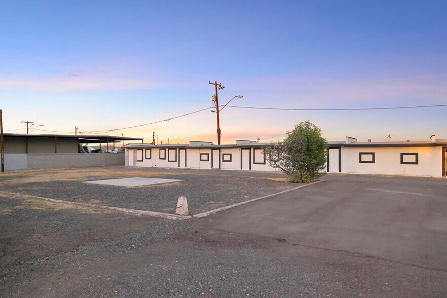 More Photos Of 3060 Grand Ave, Phoenix Apartments For Sale